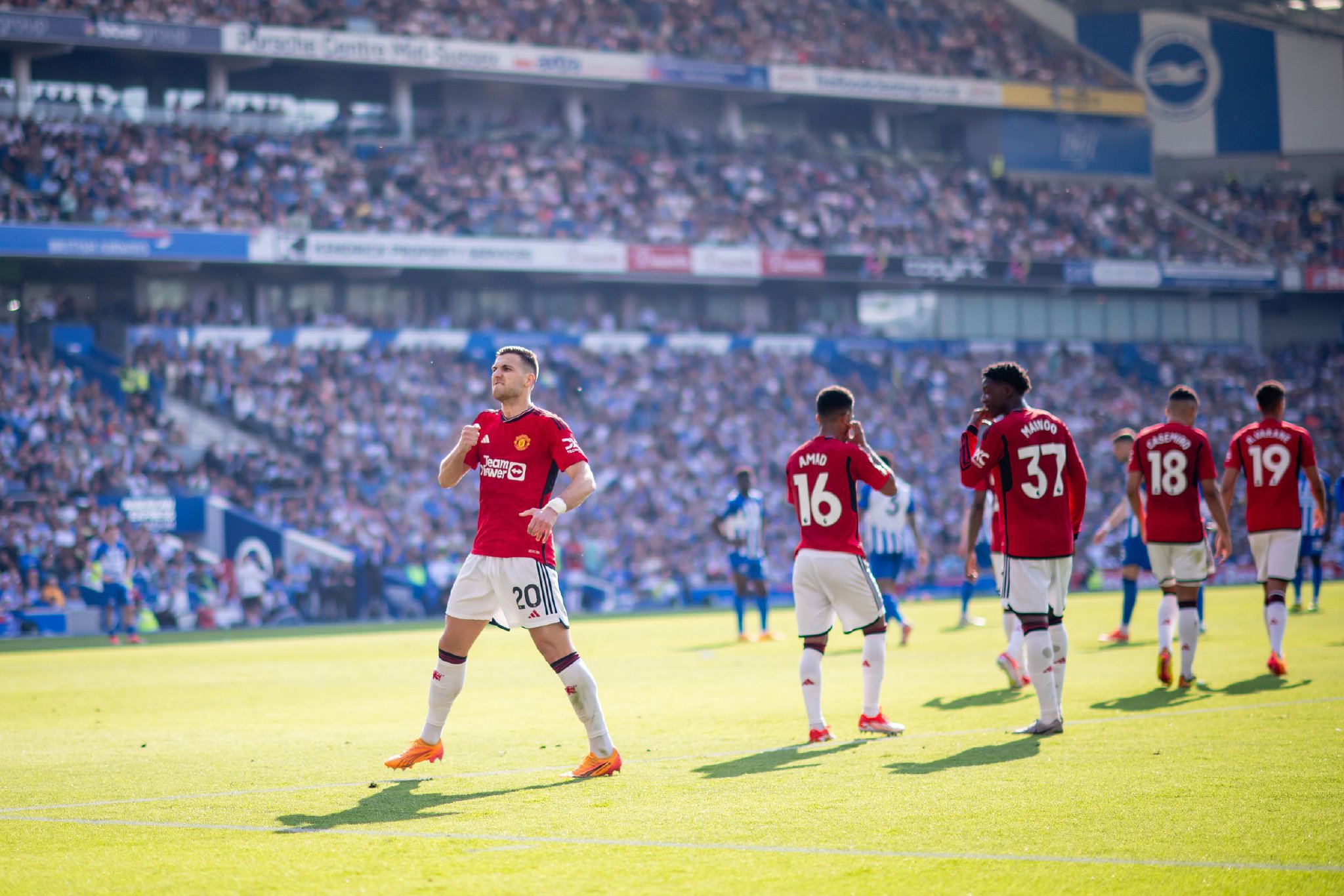 拜仁并未掉 拜仁并未掉